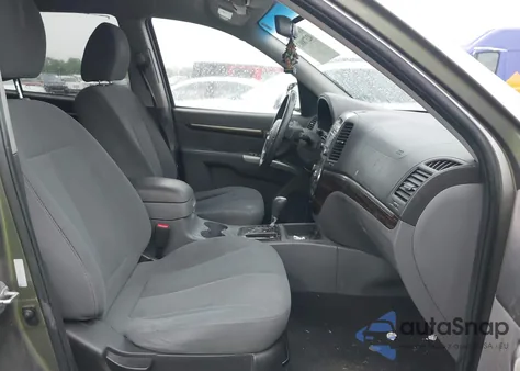 2011 Hyundai Santa Fe Gls from USA, damaged, VIN 5XYZGDAB1BG069643